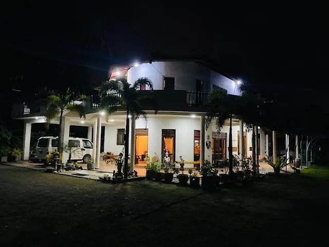 Guest house Suzukis Lagoon Front Katunayake Sri Lanka